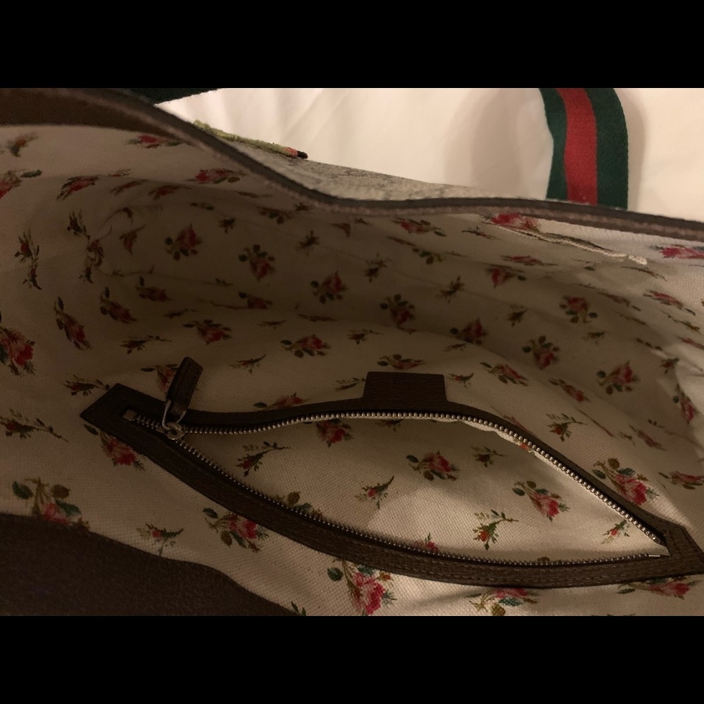 Gucci Tiger Patchwork Shoulder/ Crossbody Handbag - image 7